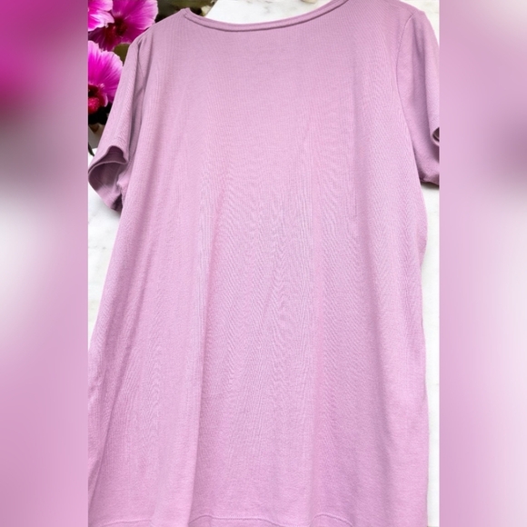 Croft & Barrow Essential Crewneck Tee Color: Pueple, Size: LARGE (EUC) - Picture 7 of 8